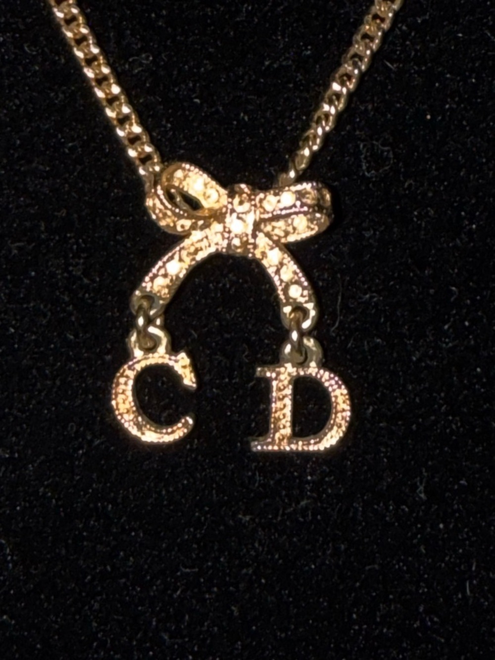 Dior Gold Bow Pendant Necklace with CD Letters - Picture 3 of 4